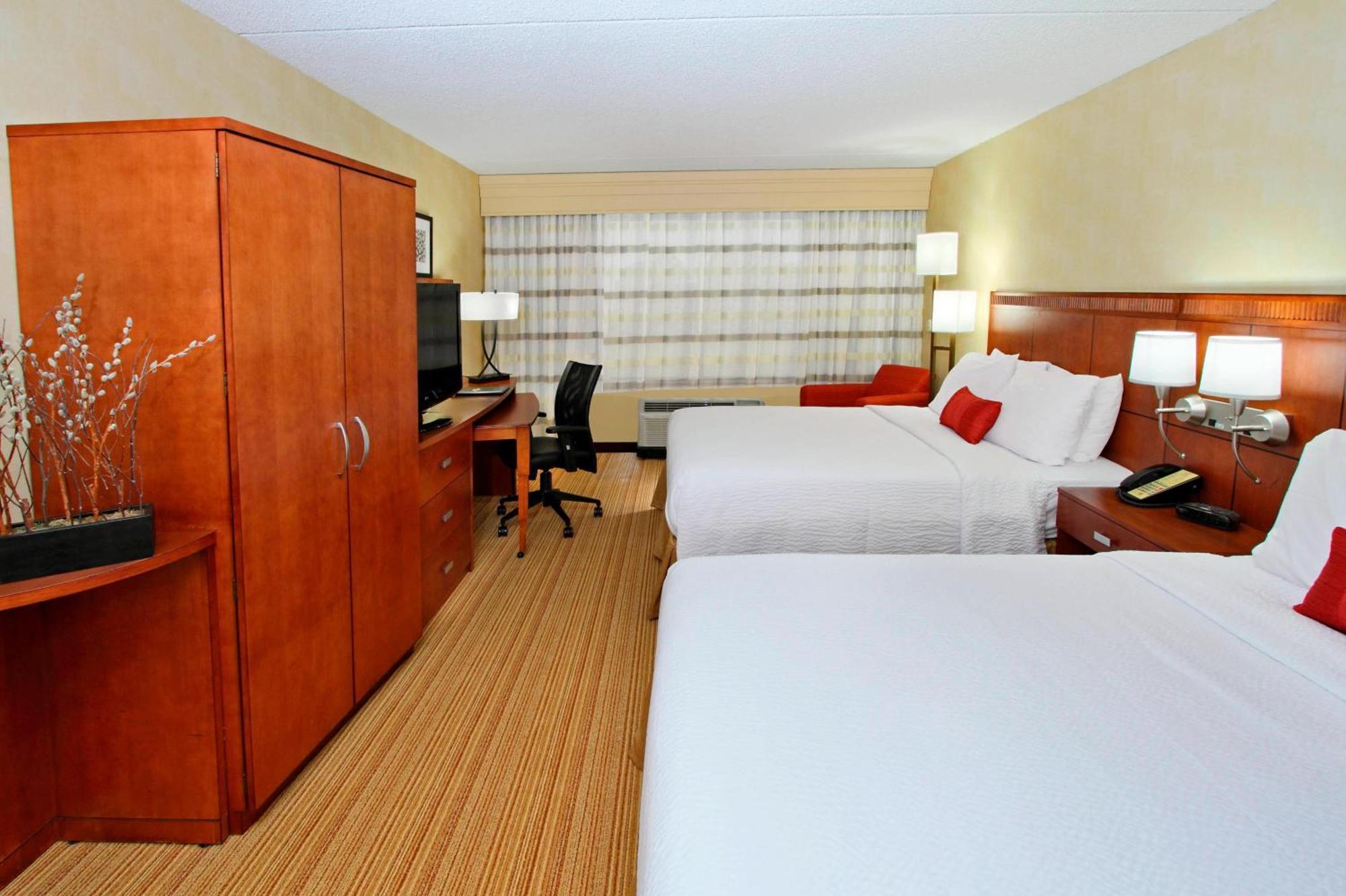 Courtyard Rockaway-Mount Arlington Hotel Bagian luar foto
