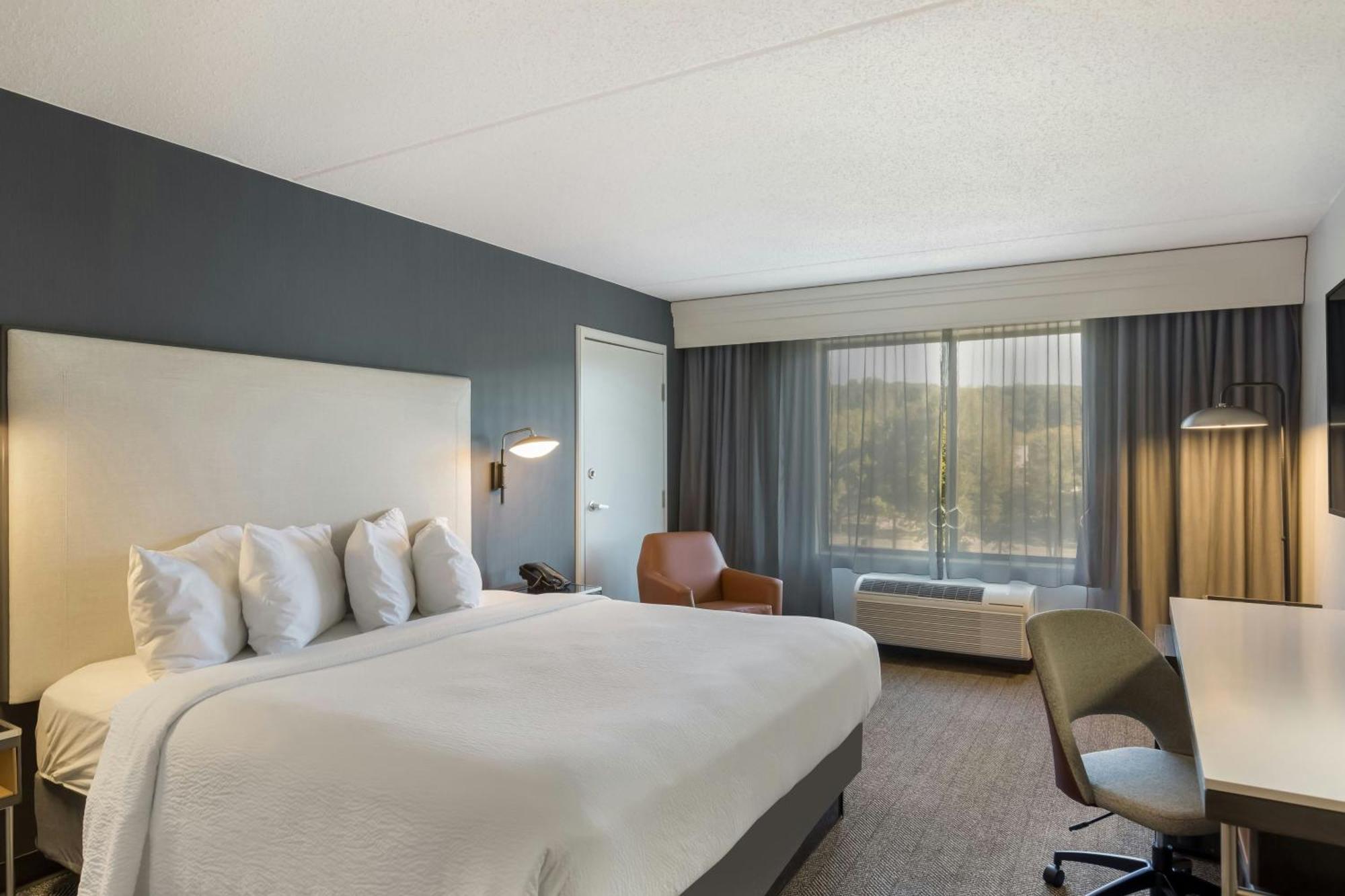 Courtyard Rockaway-Mount Arlington Hotel Bagian luar foto