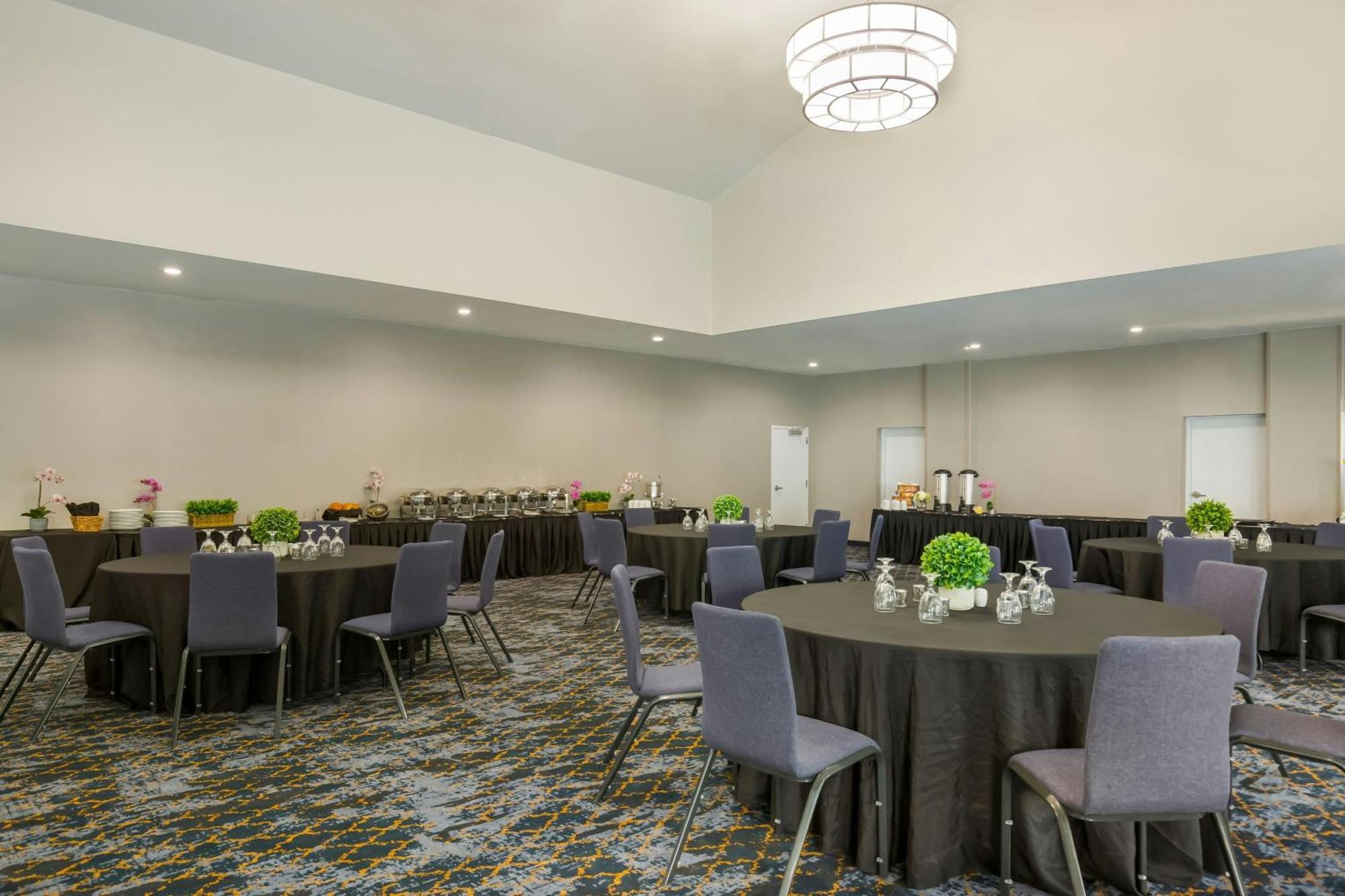 Courtyard Rockaway-Mount Arlington Hotel Bagian luar foto