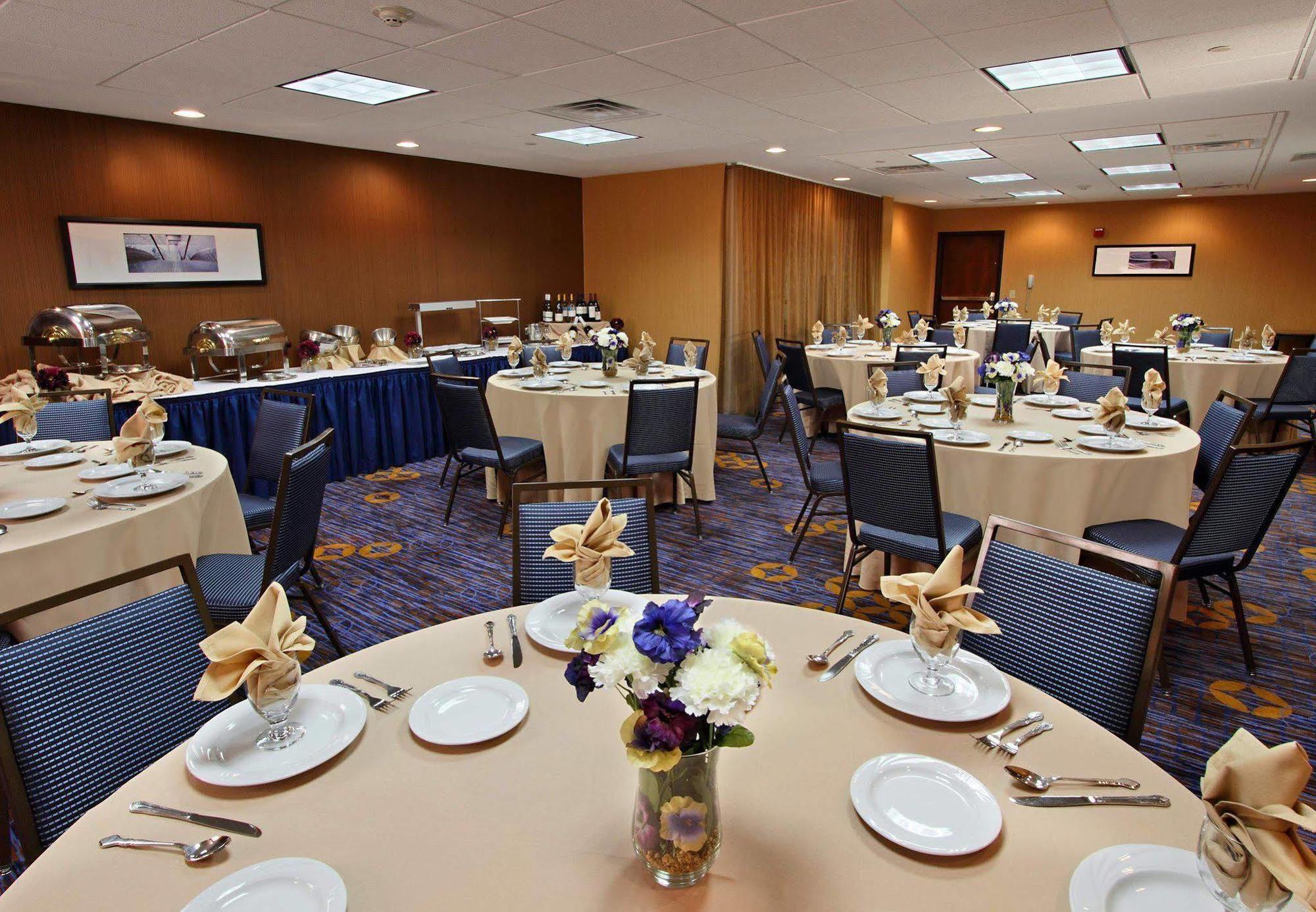 Courtyard Rockaway-Mount Arlington Hotel Bagian luar foto